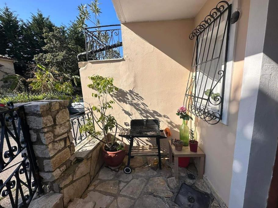 Mon Repo Corfu Апартаменты *